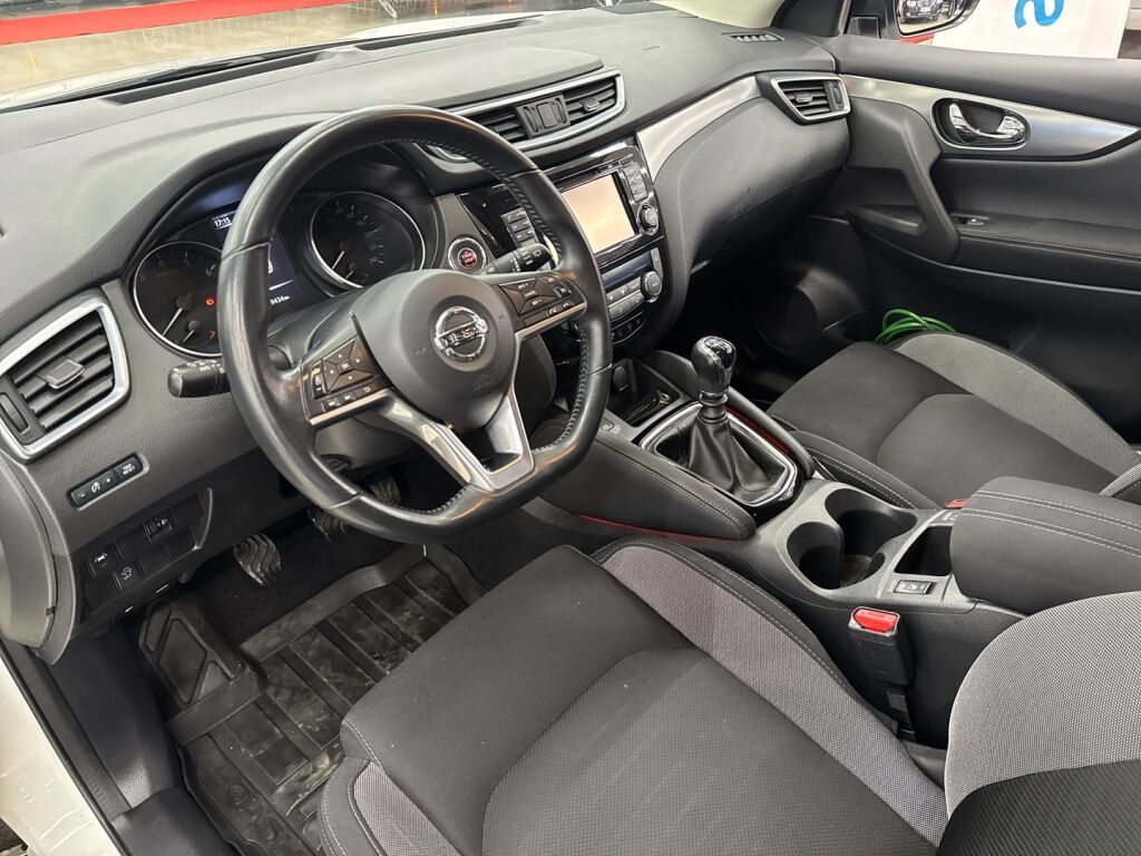 Nissan Qashqai 2018 Valkoinen