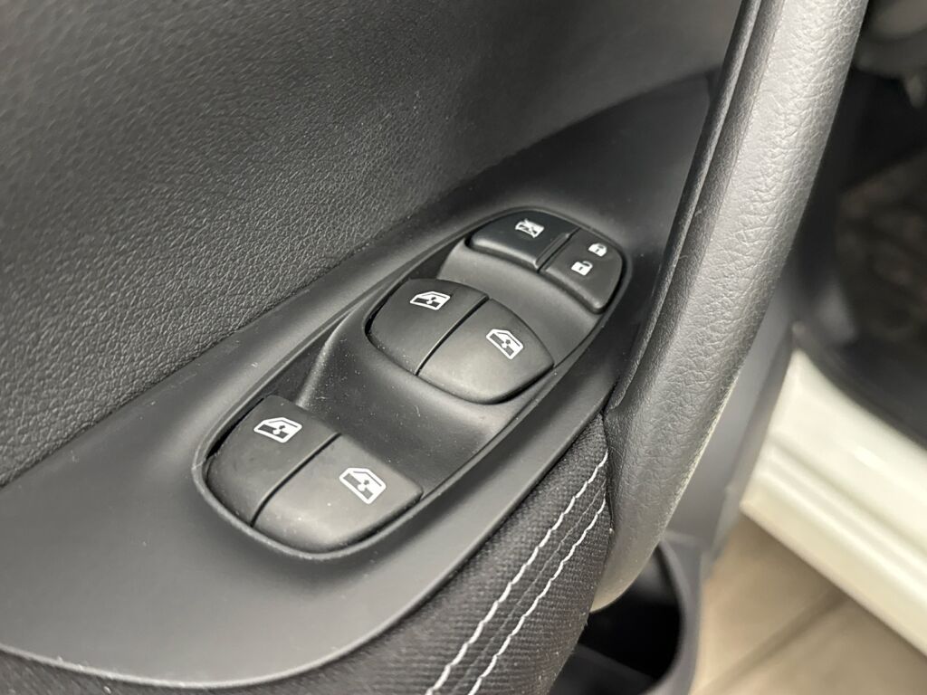 Nissan Qashqai 2018 Valkoinen