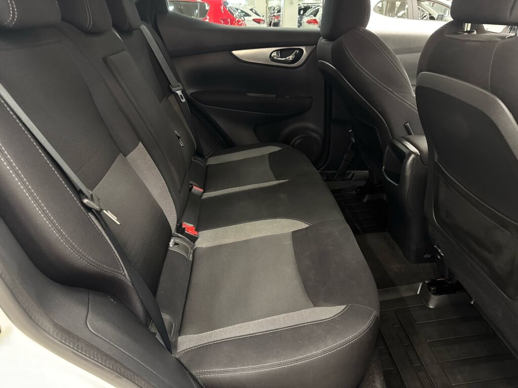 Nissan Qashqai 2018 Valkoinen