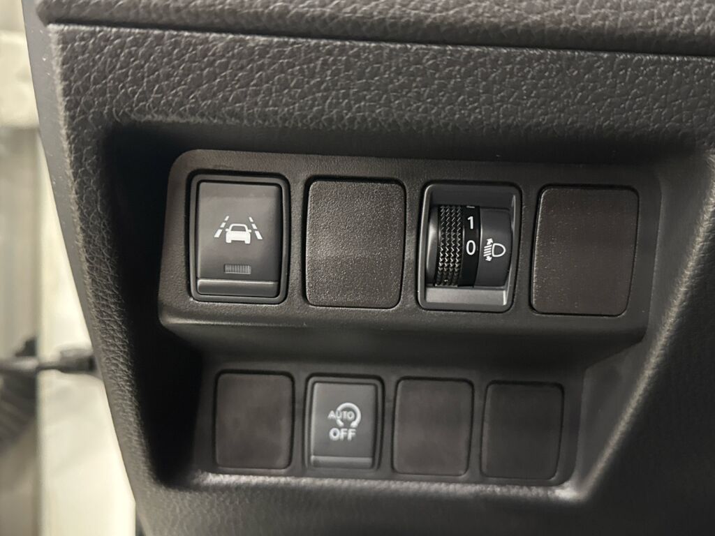 Nissan Qashqai 2018 Valkoinen