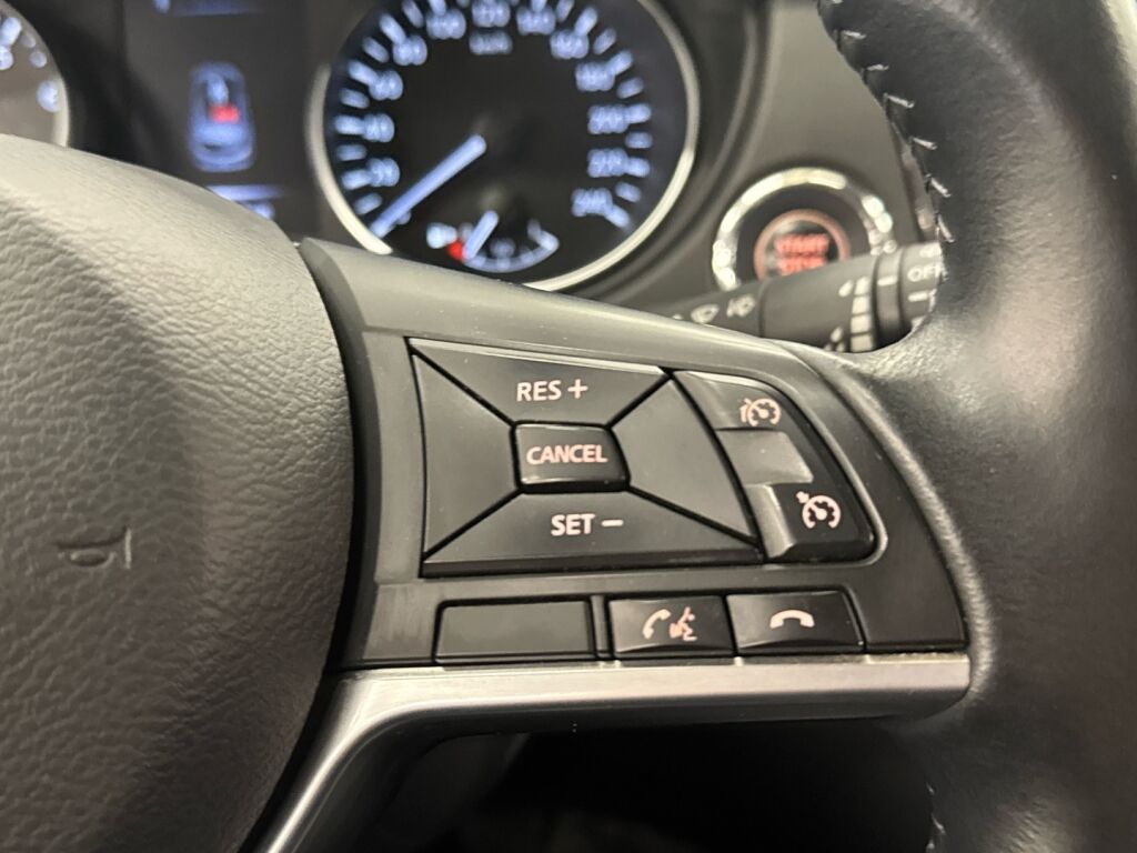 Nissan Qashqai 2018 Valkoinen