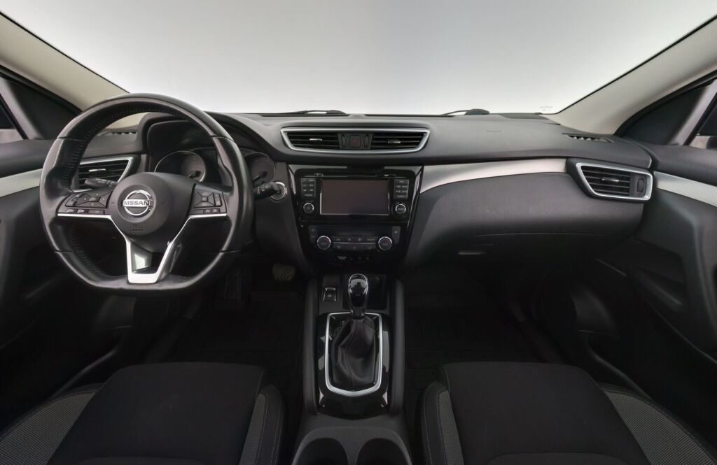 Nissan Qashqai 2018 Hopea