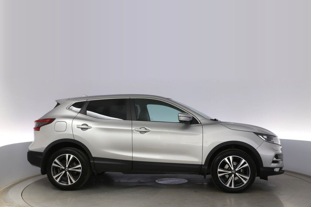 Nissan Qashqai 2018 Hopea