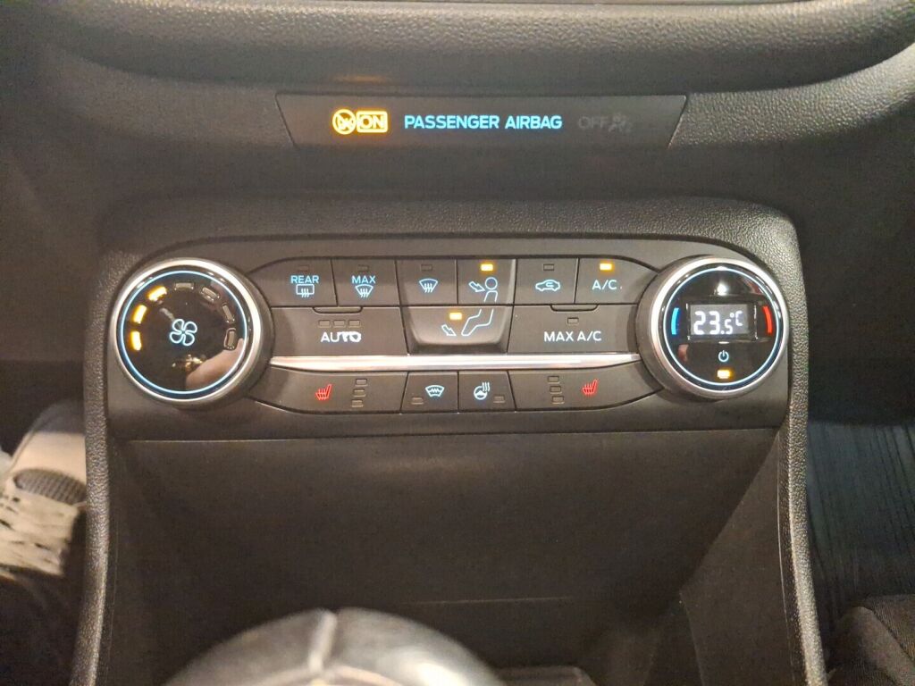 Ford Fiesta 2018 Punainen