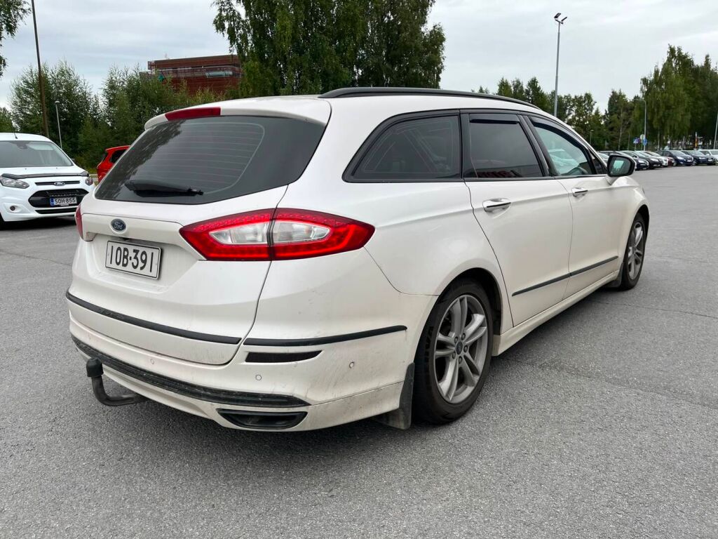 Ford Mondeo Vignale 2018 Valkoinen