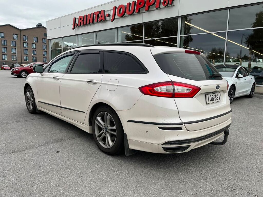 Ford Mondeo Vignale 2018 Valkoinen