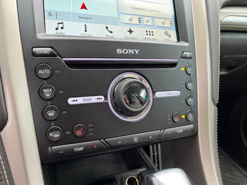 Ford Mondeo Vignale 2018 Valkoinen