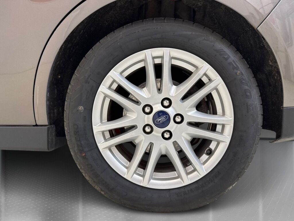 Ford Grand C-Max 2014 Ruskea (beige)