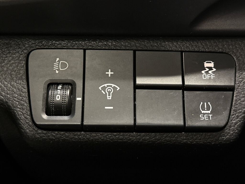 Kia Stonic 2018 Harmaa