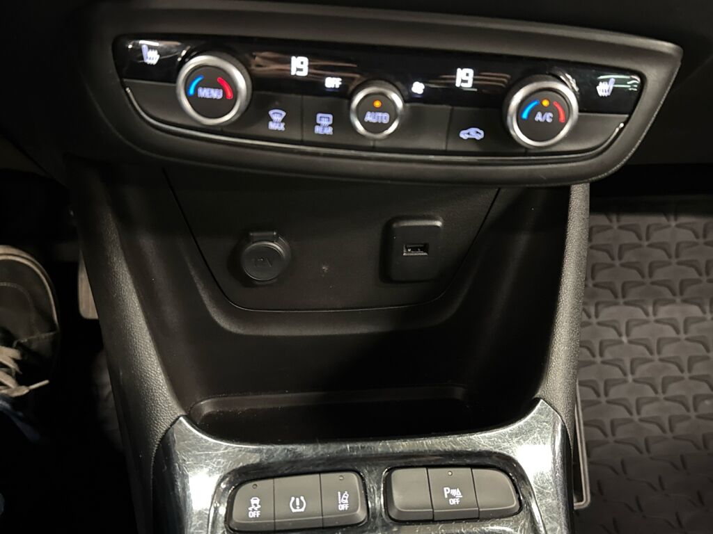 Opel Crossland X 2018 Hopea