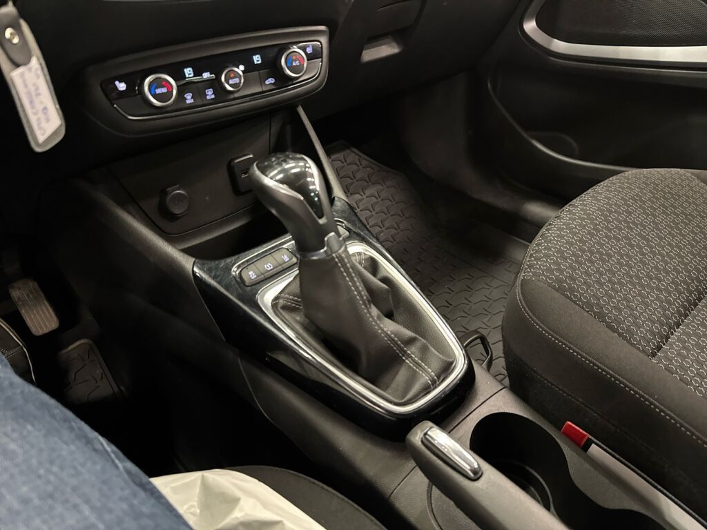 Opel Crossland X 2018 Hopea