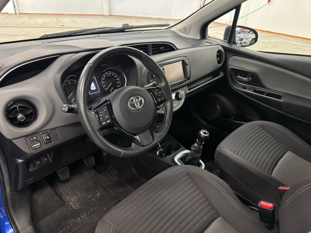 Toyota Yaris 2018 Sininen