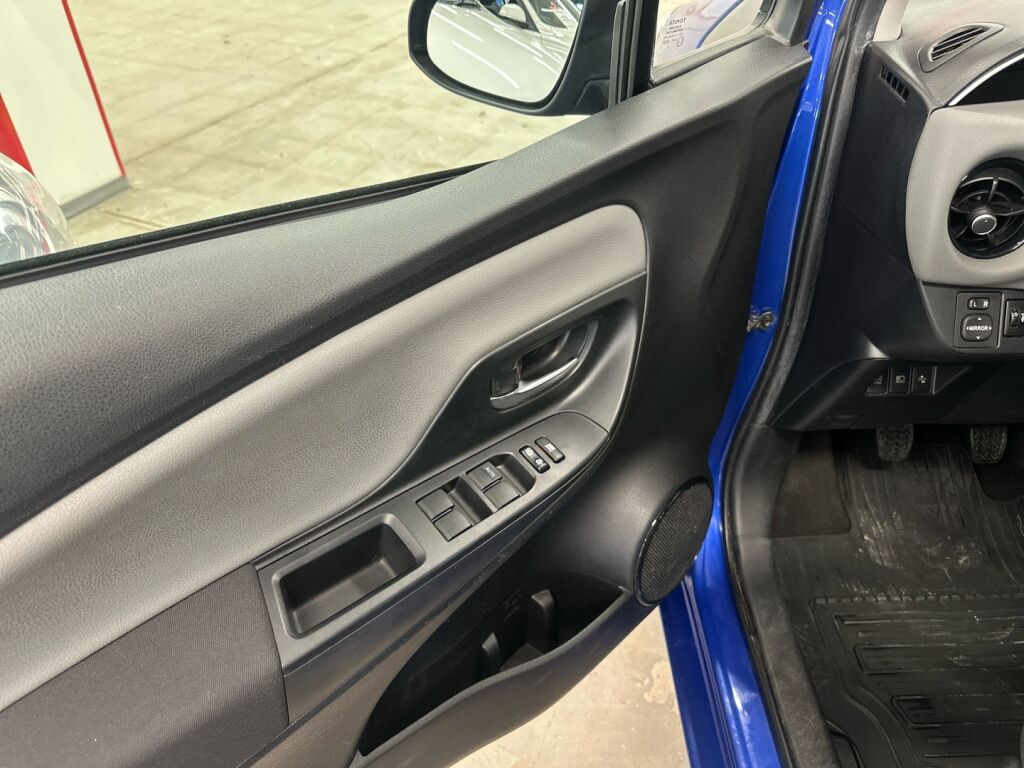 Toyota Yaris 2018 Sininen