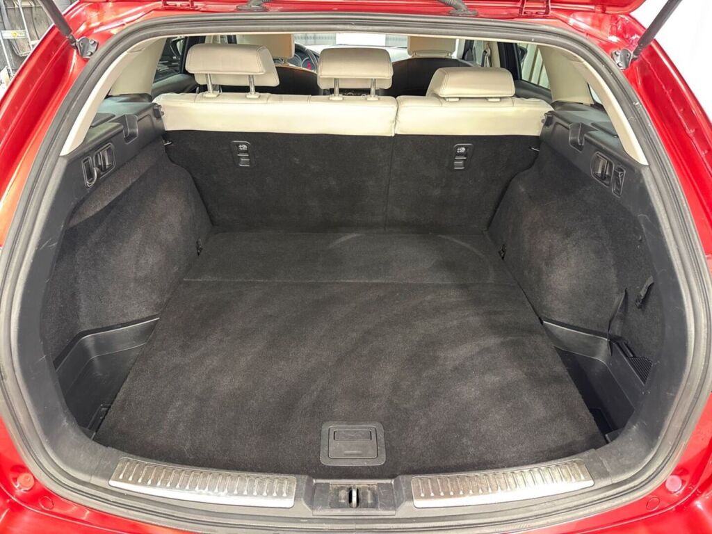 Mazda Mazda6 2015 Punainen