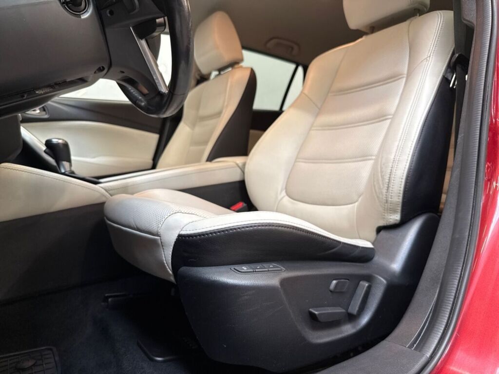 Mazda Mazda6 2015 Punainen