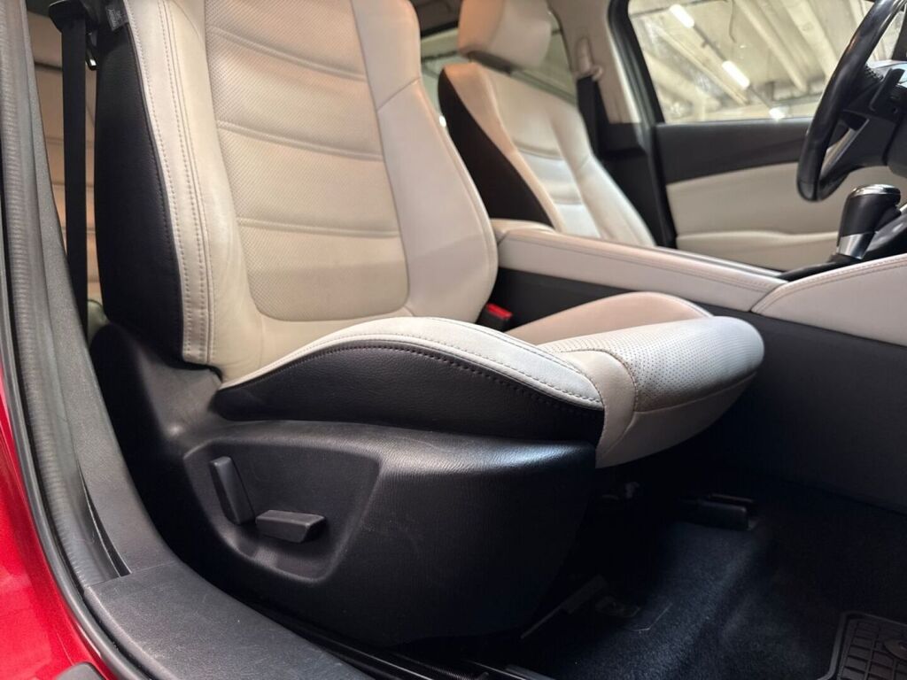 Mazda Mazda6 2015 Punainen