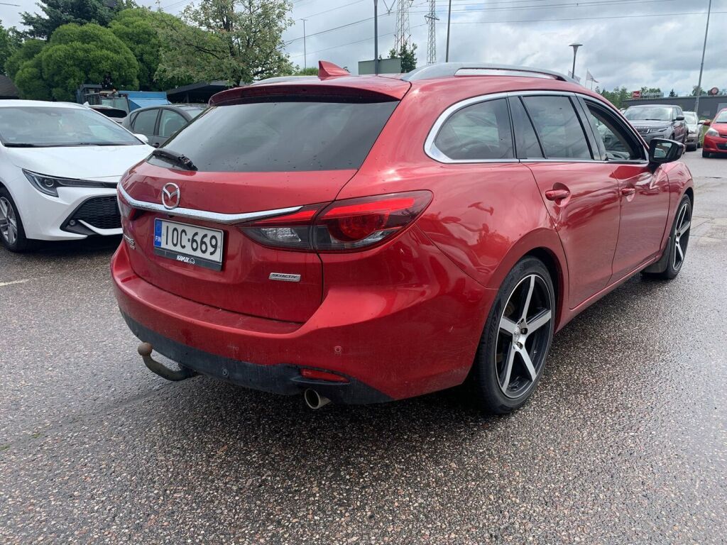 Mazda Mazda6 2015 Punainen