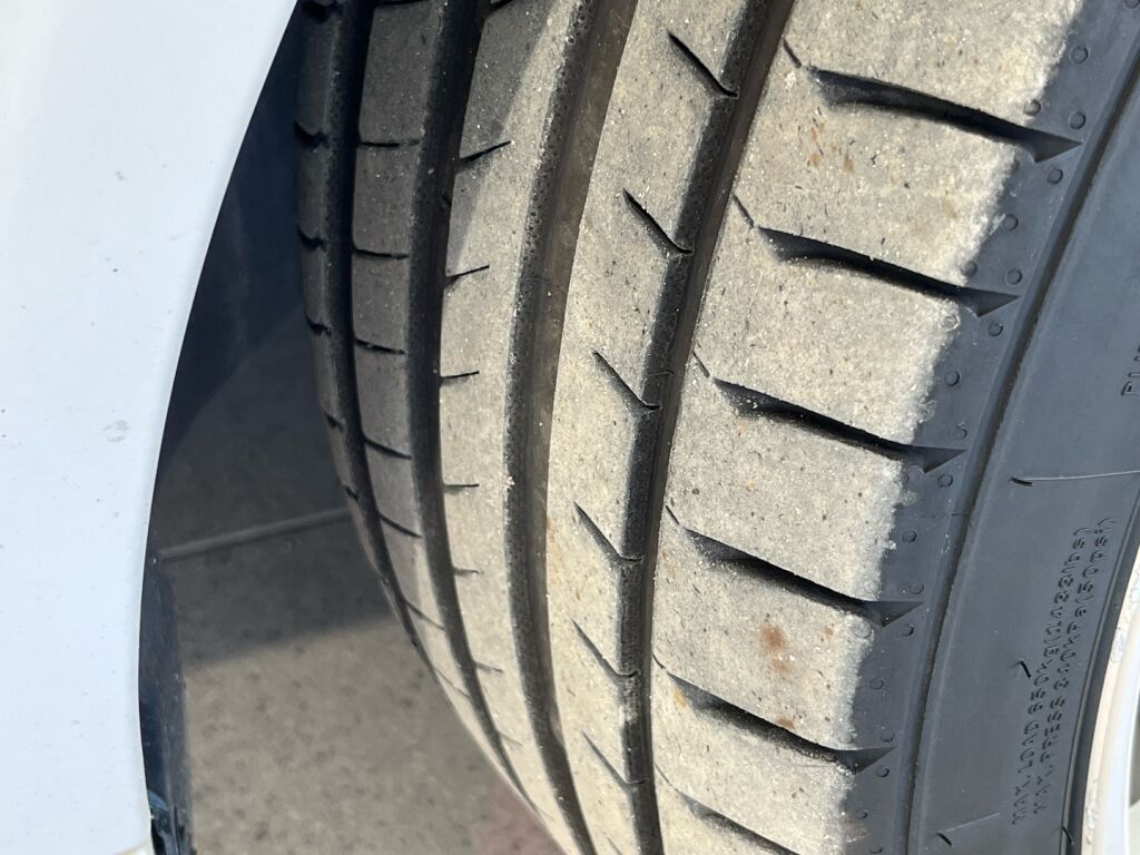 Mercedes-Benz E 2014 Valkoinen