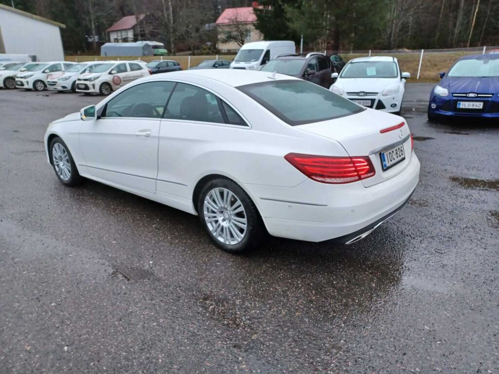 Mercedes-Benz E 2013 Valkoinen
