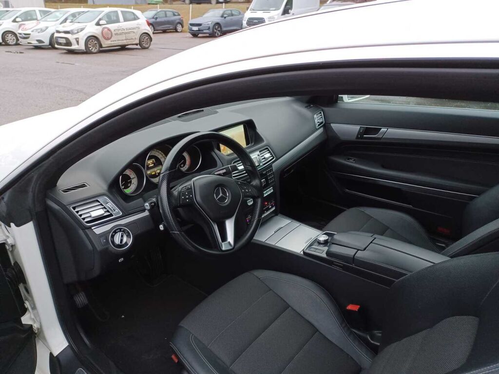 Mercedes-Benz E 2013 Valkoinen