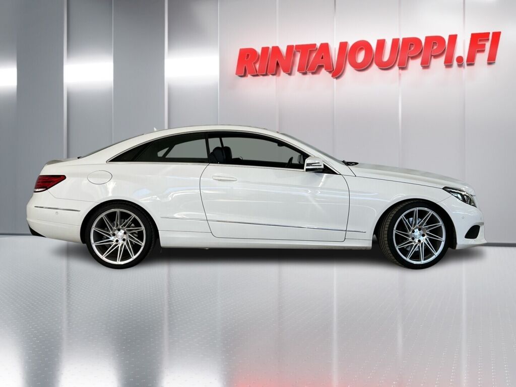 Mercedes-Benz E 2014 Valkoinen
