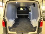 Volkswagen Transporter 2018 Valkoinen