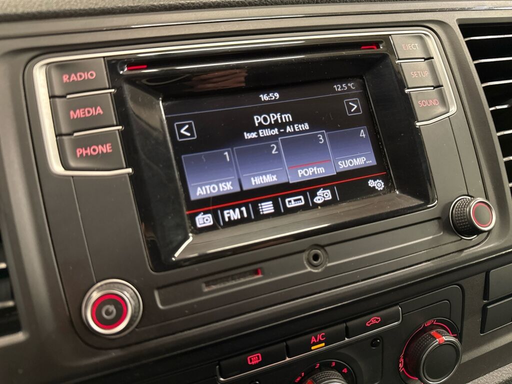 Volkswagen Transporter 2018 Valkoinen