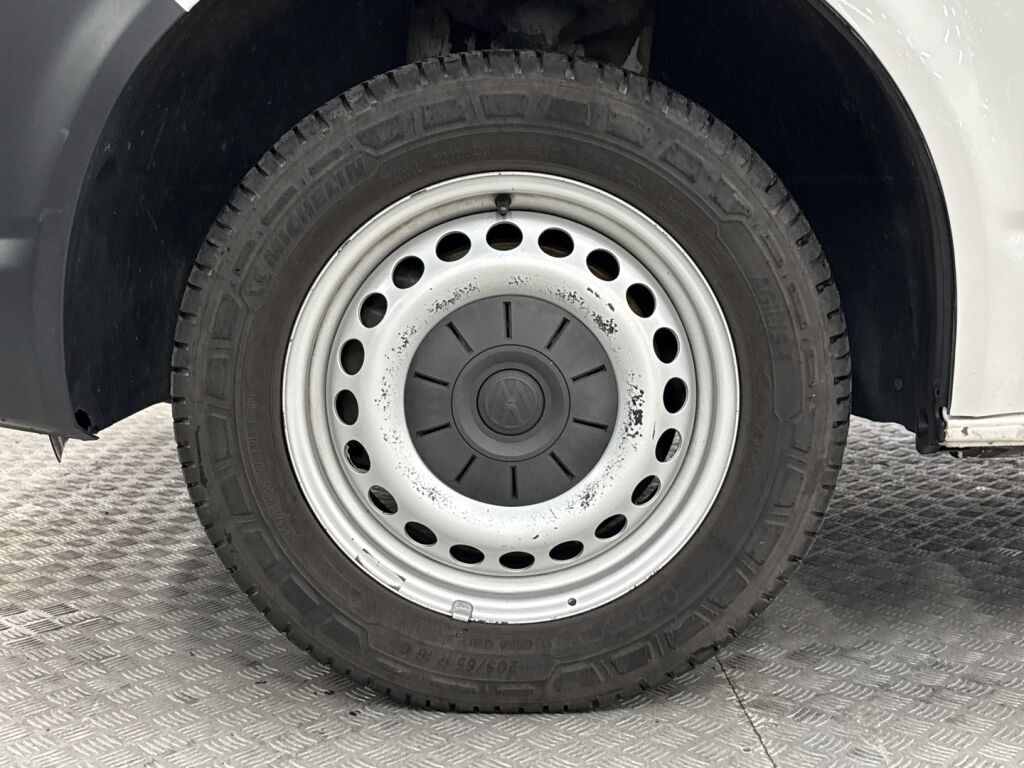 Volkswagen Transporter 2018 Valkoinen