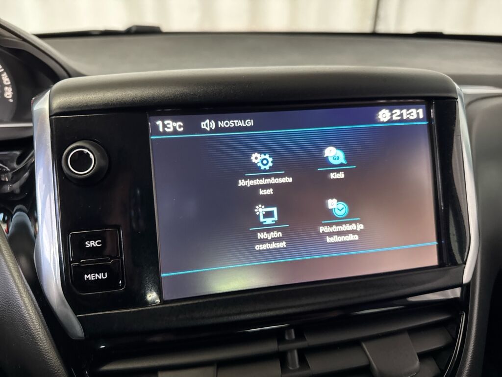 Peugeot 208 2018 Valkoinen