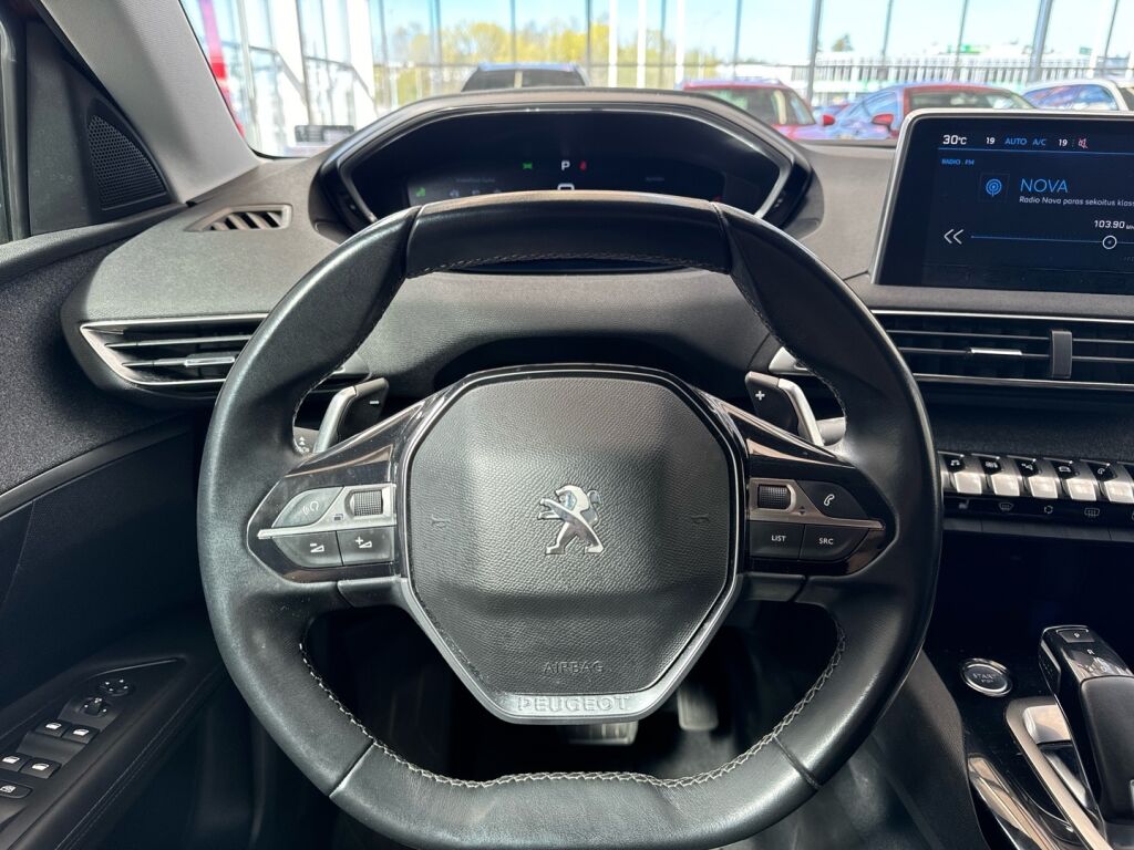 Peugeot 3008 2018 Ruskea (beige)