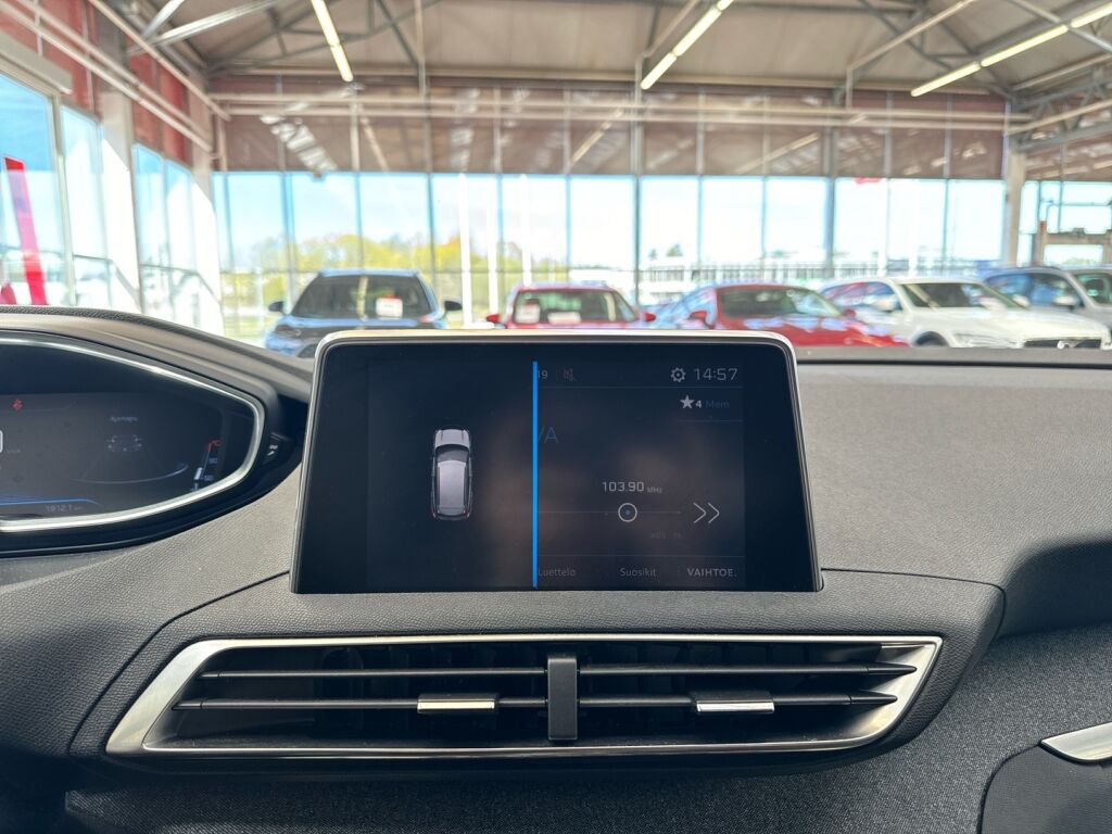 Peugeot 3008 2018 Ruskea (beige)