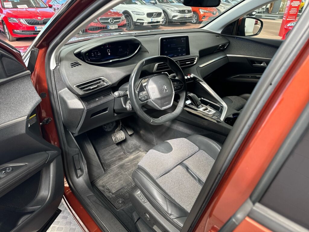 Peugeot 3008 2018 Ruskea (beige)