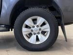 Toyota Hilux 2018 Met. Harmaa
