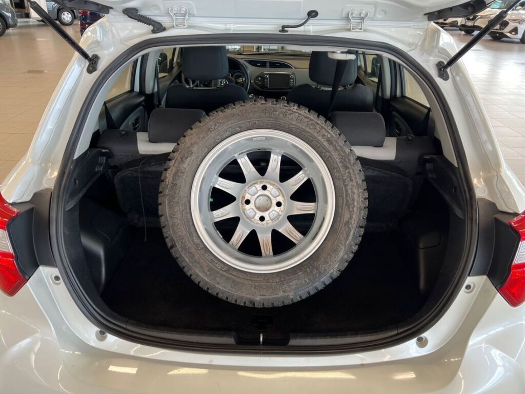 Toyota Yaris 2018 Valkoinen