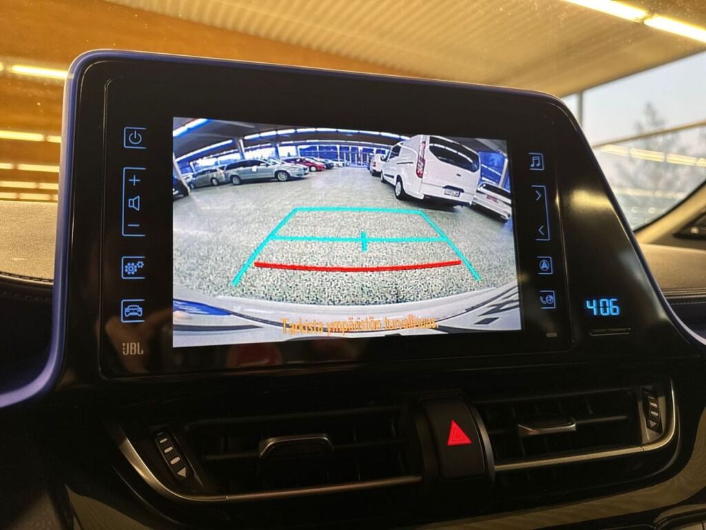 Toyota C-HR 2018 Valkoinen