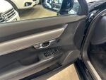 Volvo V90 2018 Musta