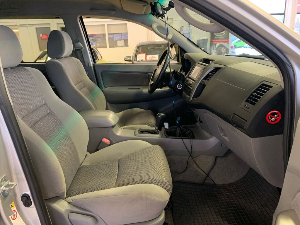 Toyota Hilux 2011 Hopea