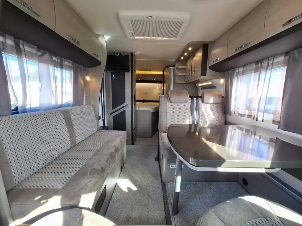 Hobby Optima De Luxe T65 FL 2018 Harmaa