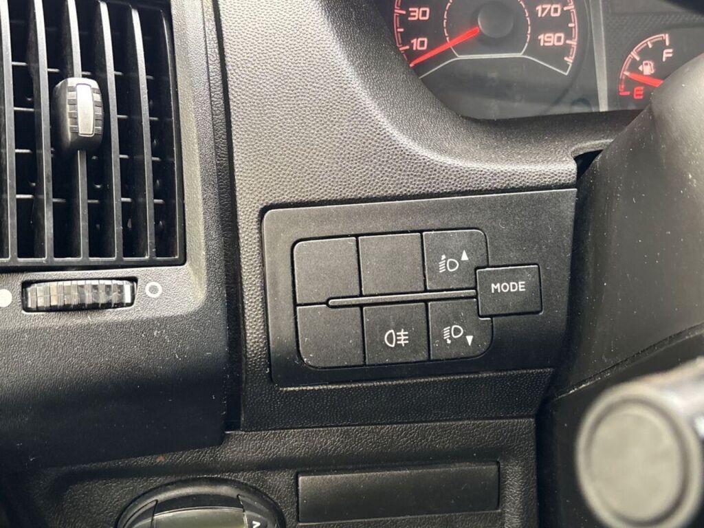 Peugeot Boxer 2018 Valkoinen
