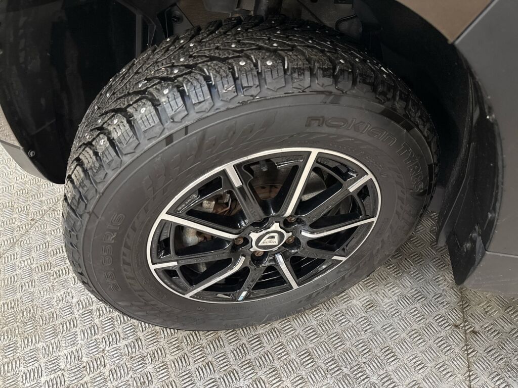 Dacia Duster 2018 Ruskea (beige)