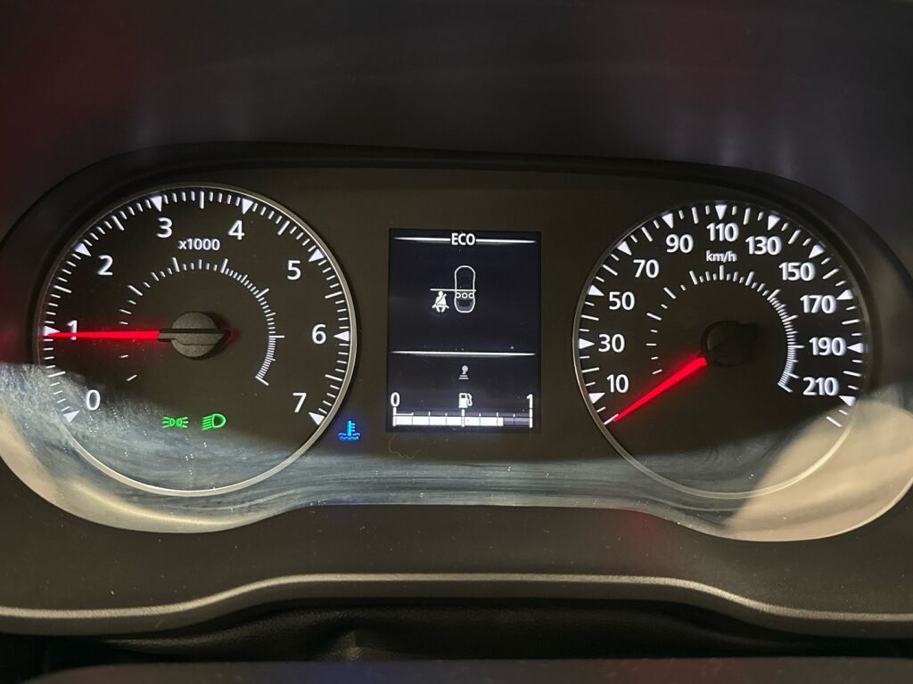 Dacia Duster 2018 Ruskea (beige)