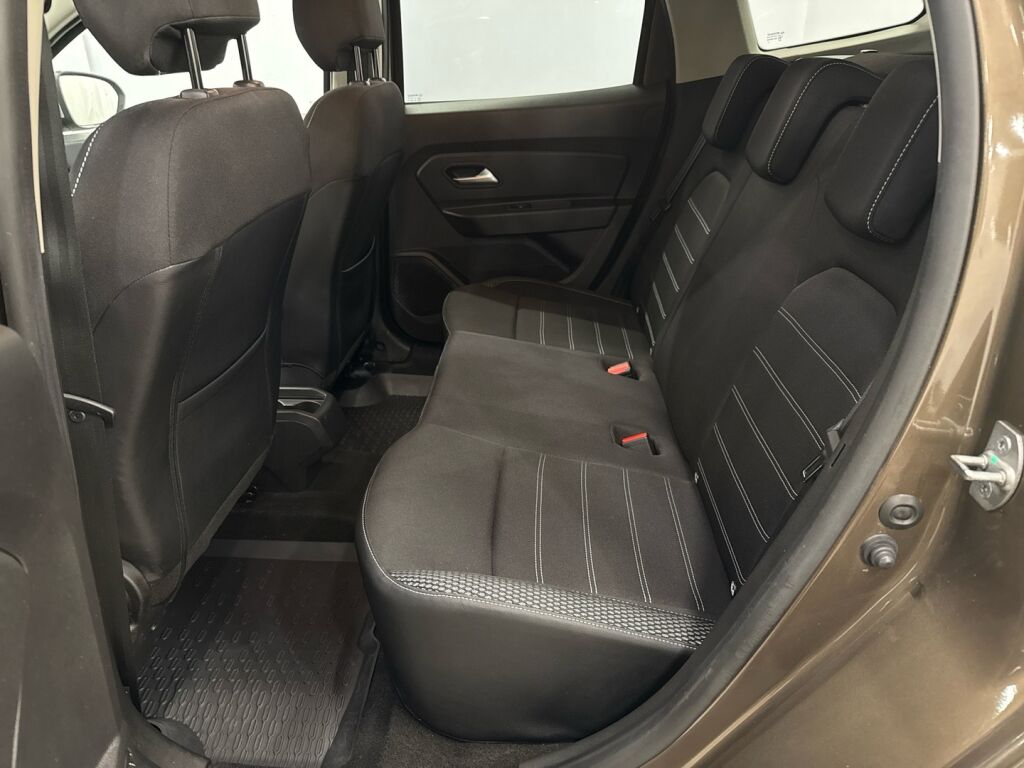 Dacia Duster 2018 Ruskea (beige)