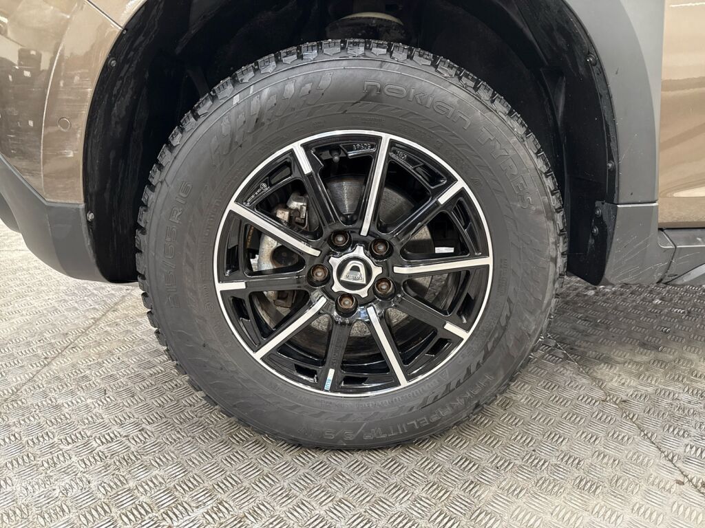 Dacia Duster 2018 Ruskea (beige)