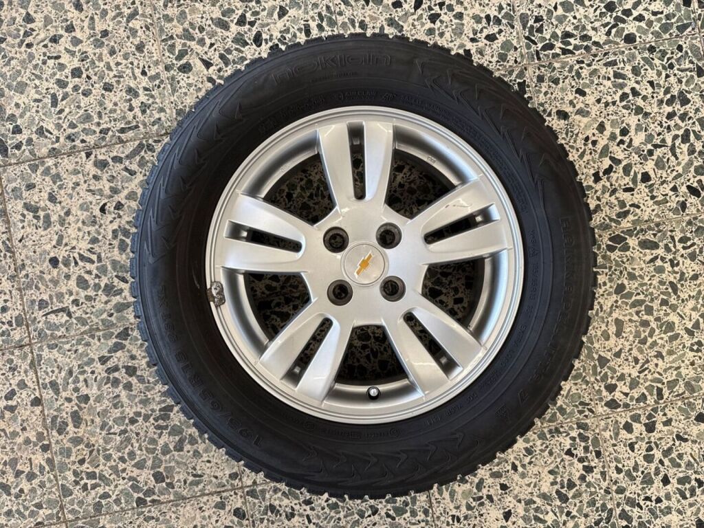 Chevrolet Aveo 2012 Hopea