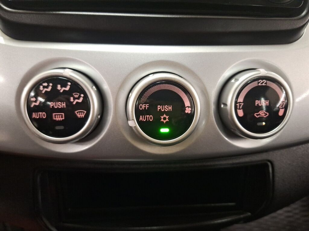 Mitsubishi L200 2014 Valkoinen