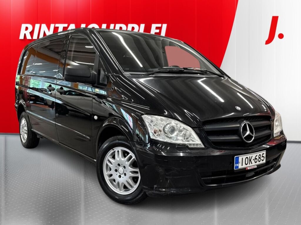 Mercedes-Benz Vito 2011 Musta
