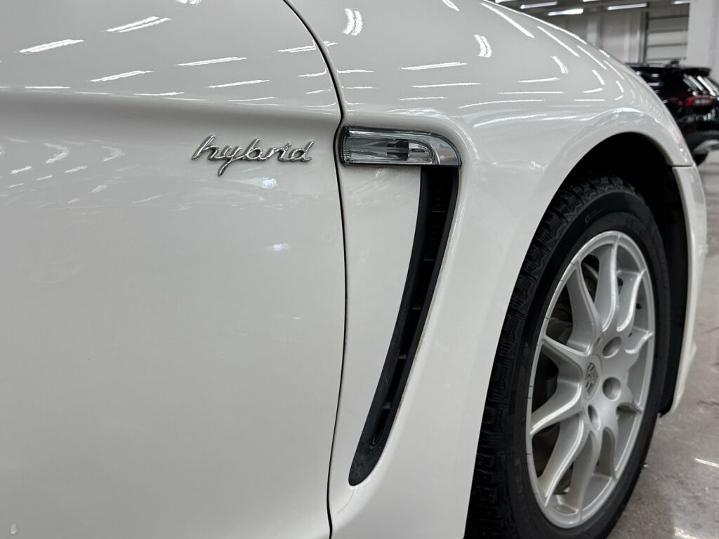 Porsche Panamera 2012 Valkoinen