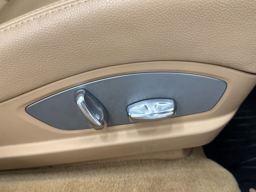 Porsche Panamera 2012 Valkoinen