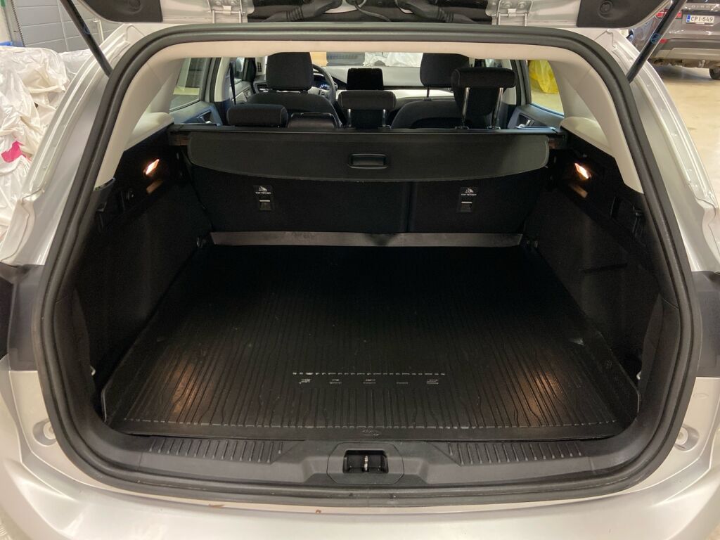 Ford Focus 2019 Harmaa