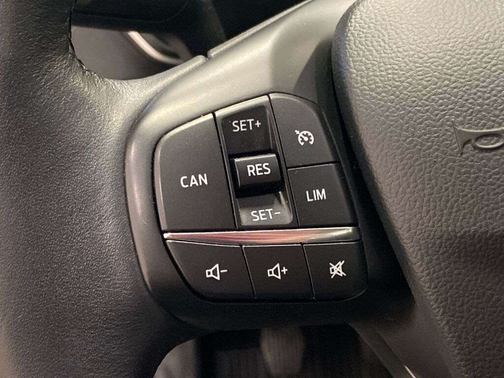 Ford Focus 2019 Harmaa